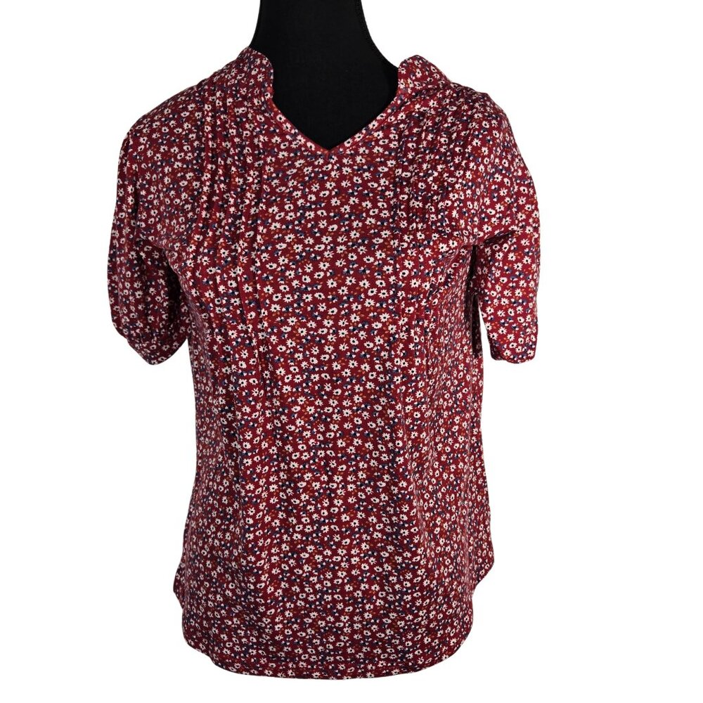 NWOT | Red Floral Print V-Neck Blouse Short Puff Sleeve Smocked Detail | Small